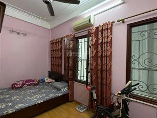 Bán nhà chính kinh  cách ô tô tầm 50 m  gần ga tàu điện  bến xe buýt  đường 2,5  dt 60 m