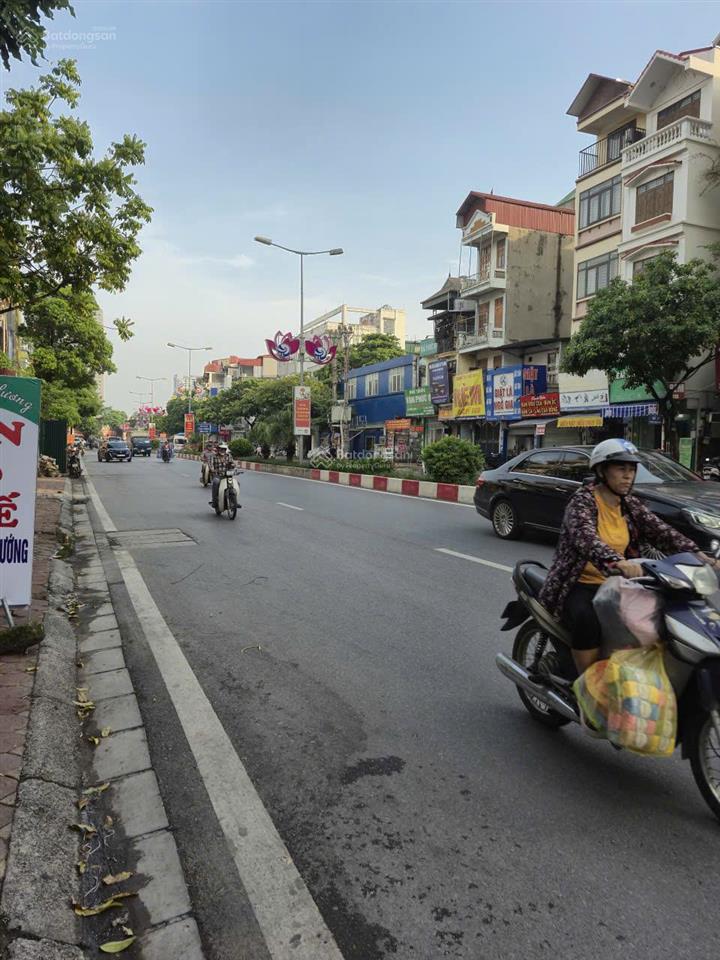 Bán nhà mặt phố vạn phúc, hà đông  vỉa hè 5m  kinh doanh nhiều ngành nghề  chủ thiện chí