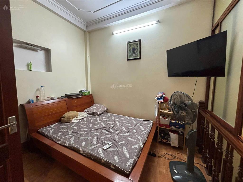 Bán nhà mặt phố vạn phúc, hà đông  vỉa hè 5m  kinh doanh nhiều ngành nghề  chủ thiện chí