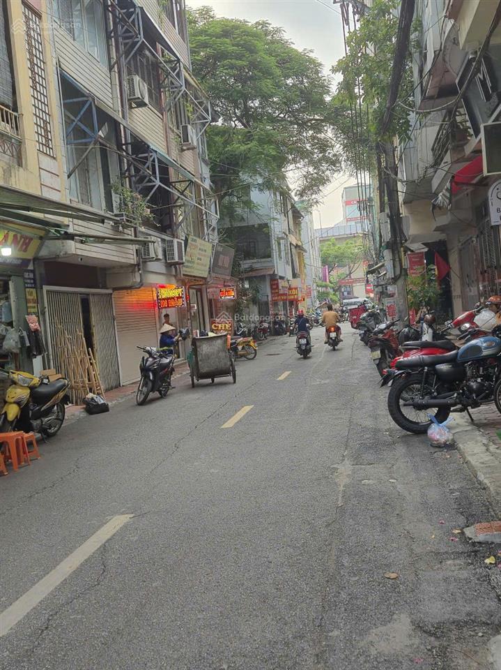 Bán bđs dòng tiền đỉnh cao  hà đông  gần đh kiến trúc  tầng 1 cho thuê, tầng trên full phòng