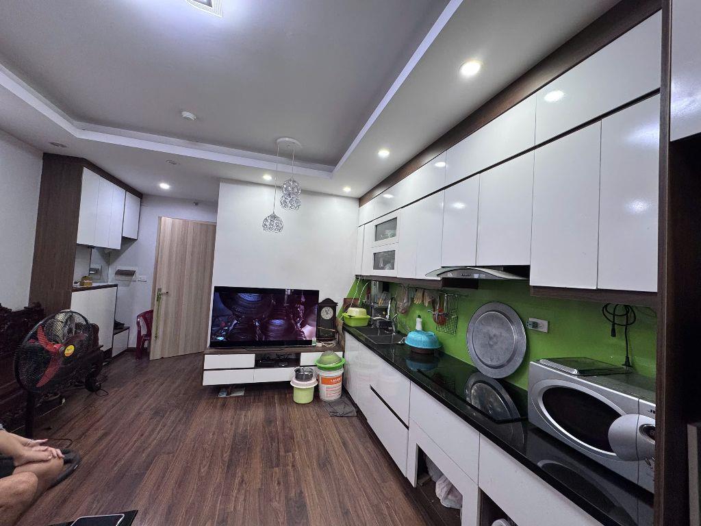 Cần nhượng lại căn hộ 1 phòng ngủ tại khu 5 tòa mới B2.1 KDT Thanh Hà
