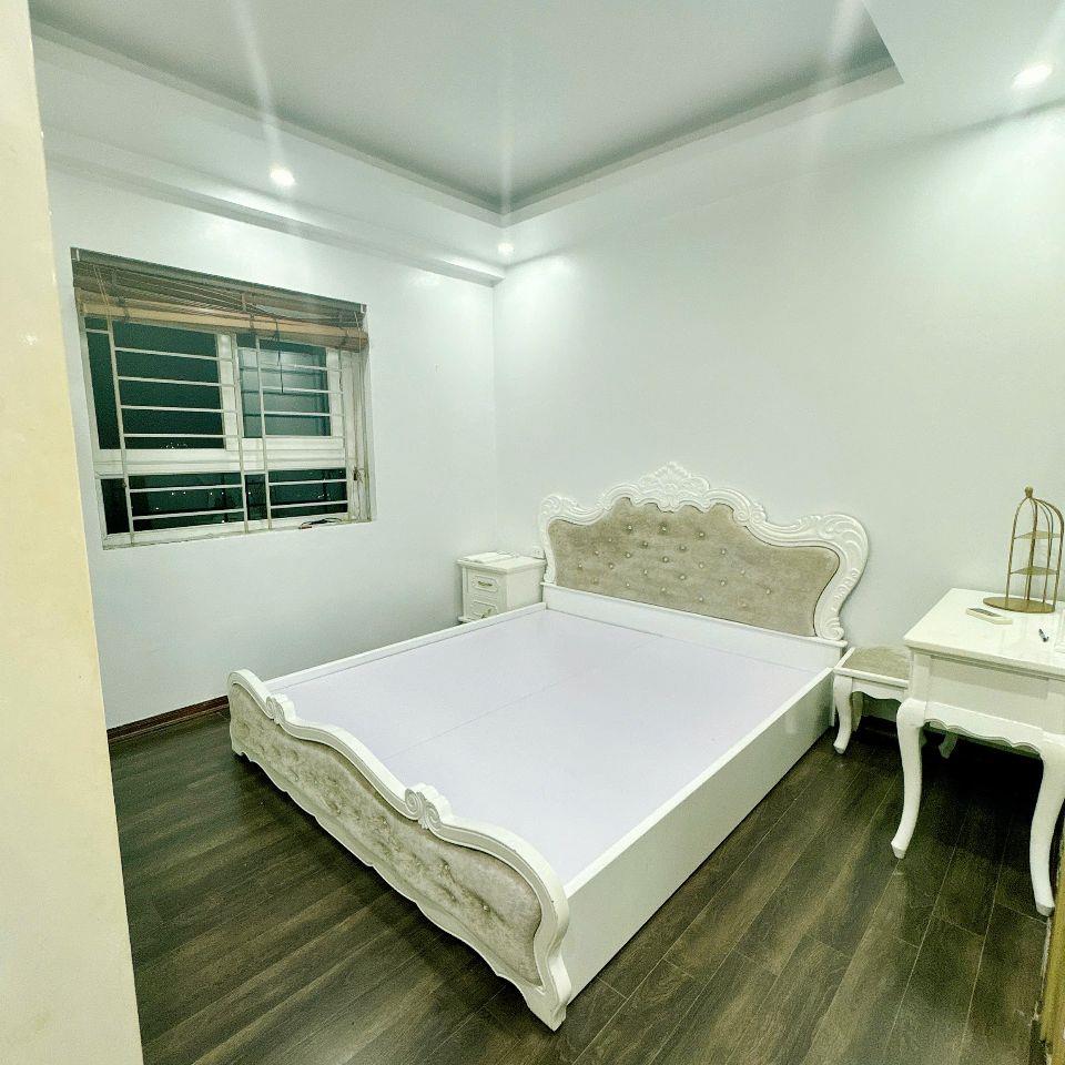 Chính Chủ Cần Bán Gấp Căn Góc Đầu Hồi 70m² Chỉ 2,6x Tỷ