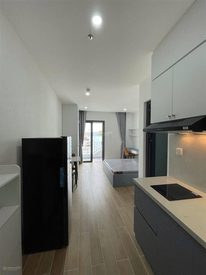 Khai chương căn hộ full nội thất máy giặt riêng ban công ngay emart  phan huy ích