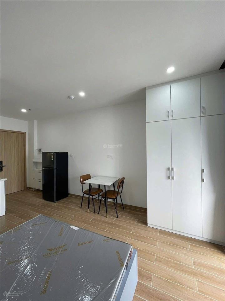 Khai chương căn hộ full nội thất máy giặt riêng ban công ngay emart  phan huy ích