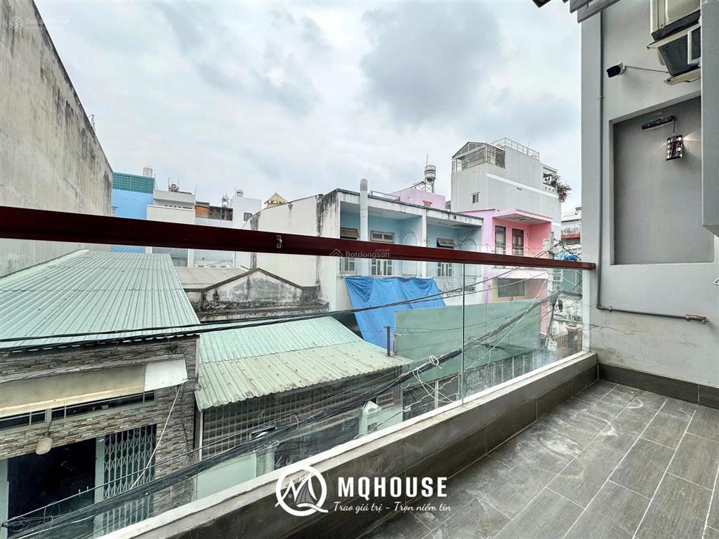 Phòng full nội thất ban công ngay tô ký  cvpm  đh gtvt  lđxh