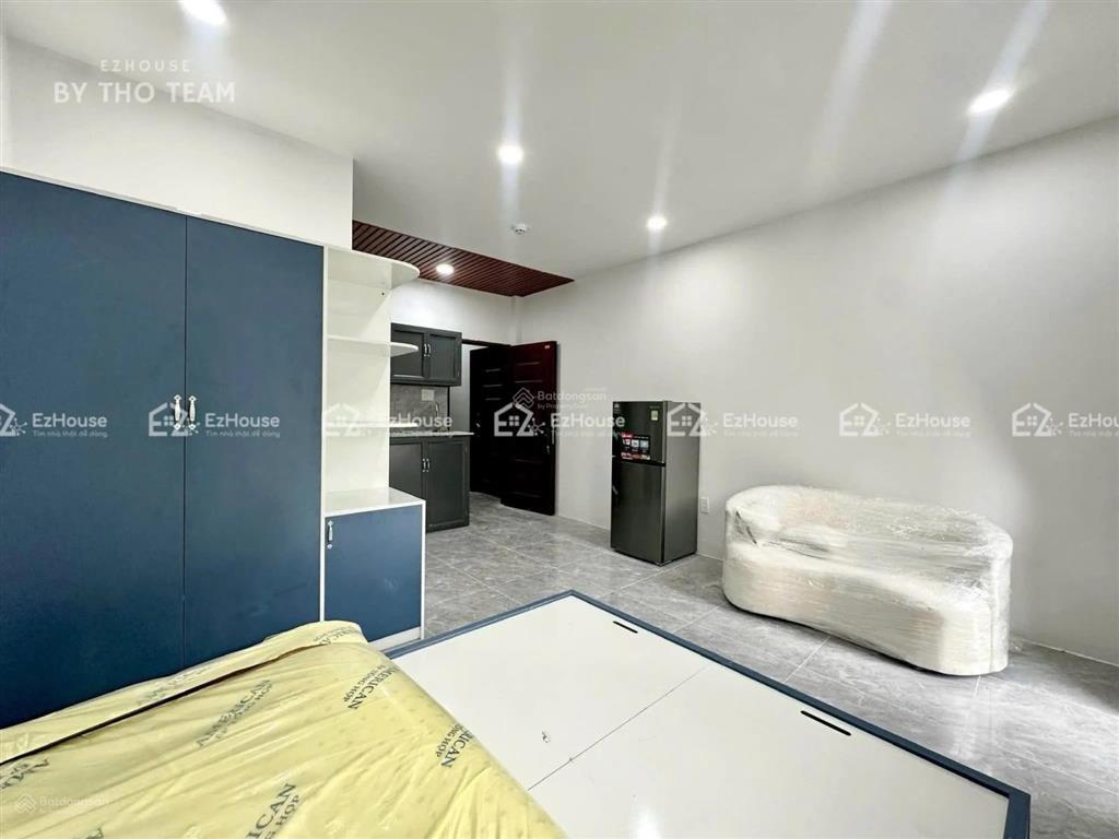 Phòng full nội thất ban công ngay chợ cầu  nguyễn văn quá  đh vov  cvpm  fpt