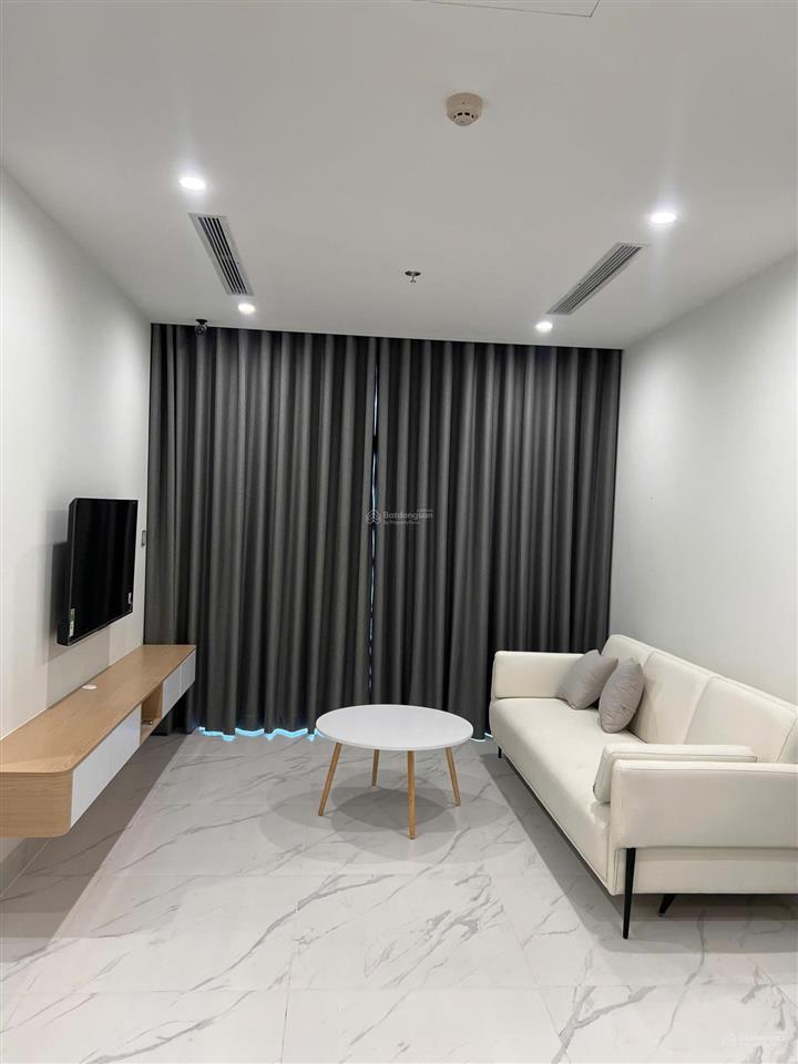 Cần cho thuê ngay căn 2pn đầy đủ nội thất, view công viên siêu thực
