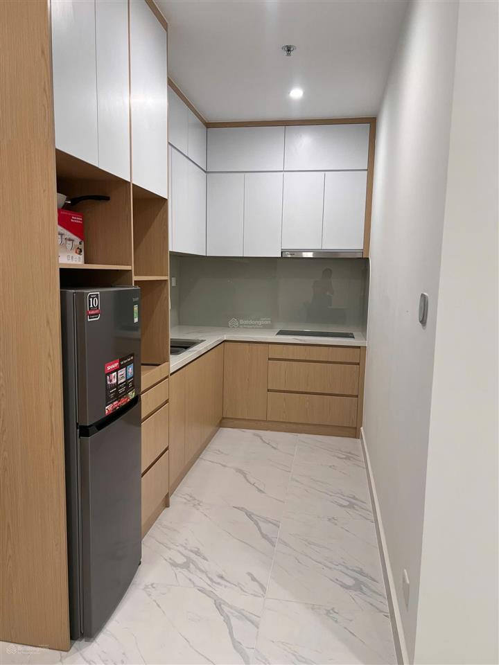 Cần cho thuê ngay căn 2pn đầy đủ nội thất, view công viên siêu thực