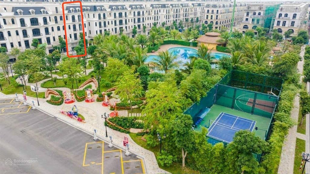 Sẵn sổ đỏ, chính chủ cần bán liền kề 5 tầng view trực diện công viên, bể bơi tại vinhomes ocp2