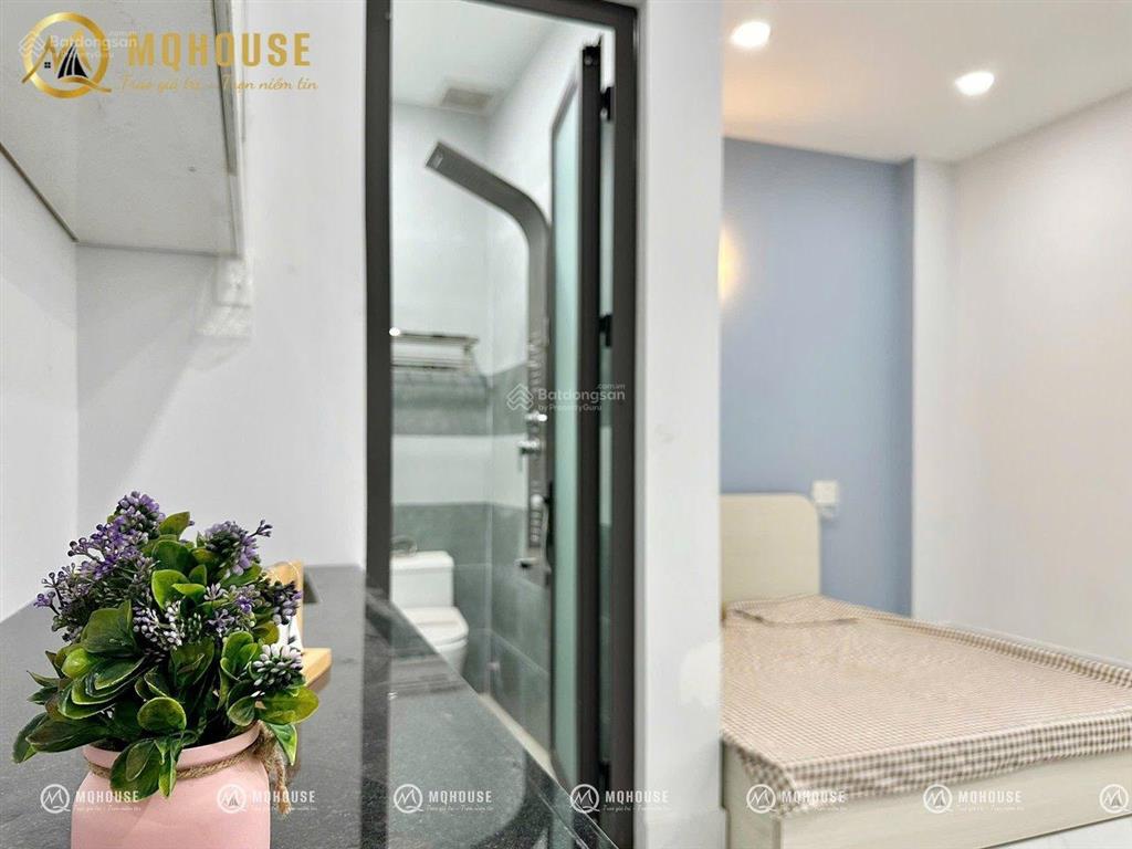 Căn hộ studio mới cửa sổ trời full nội thất ngay vườn lài  nttu  vlu  cầu sắt