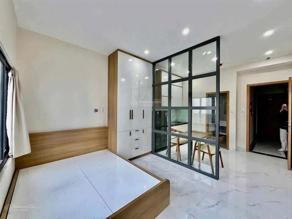 1pn full nt thoáng mát thiết kế tối giản gần chợ  tdt ntt rmit lotte mart thuận lợi qua q4, q1, q8