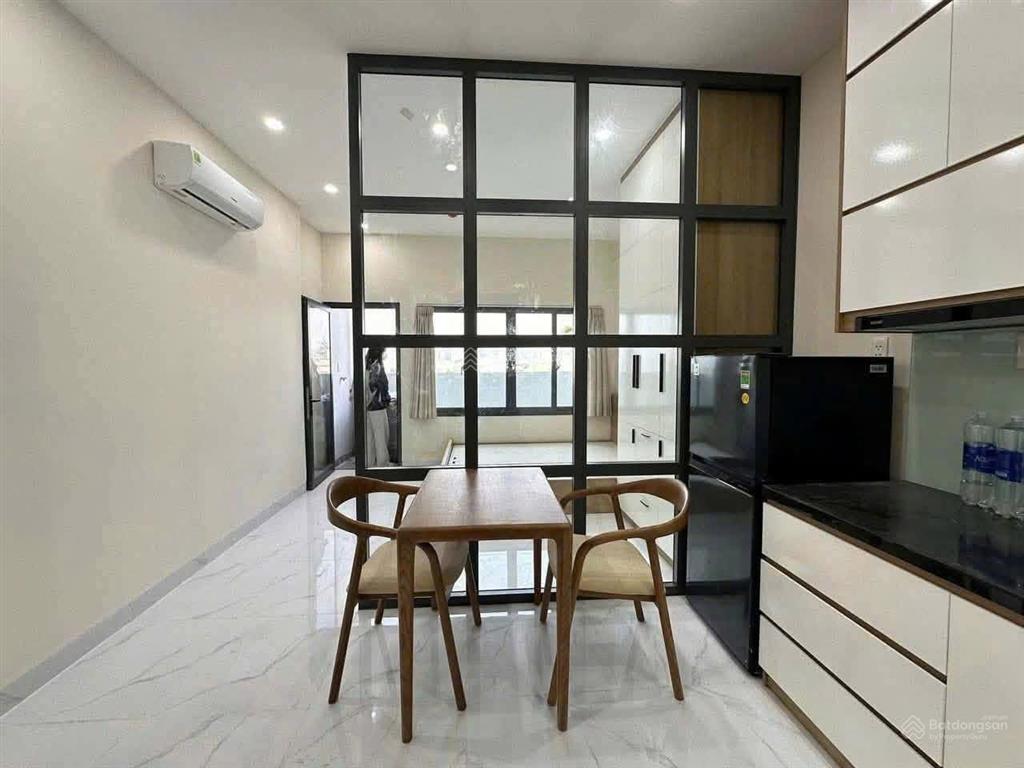 1pn full nt thoáng mát thiết kế tối giản gần chợ  tdt ntt rmit lotte mart thuận lợi qua q4, q1, q8