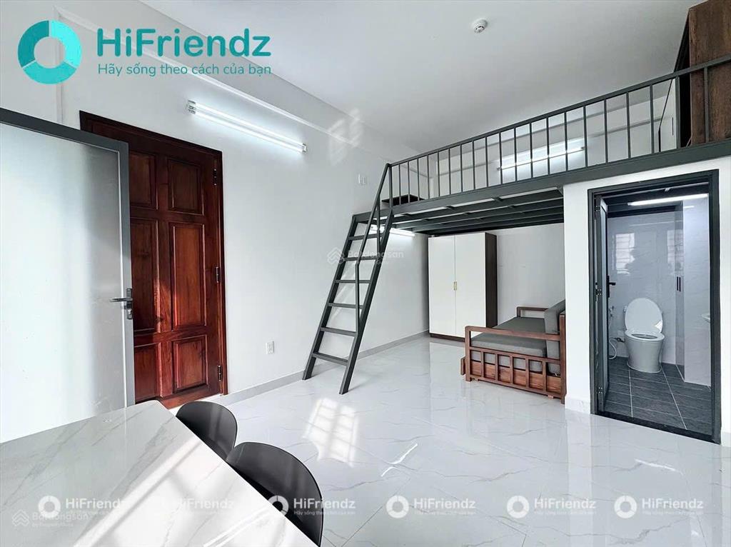 Chính chủ cho thuê gác 35m2 cách gtvt 500m, đầy đủ nội thất, ở 45 người thoải mái, thang máy