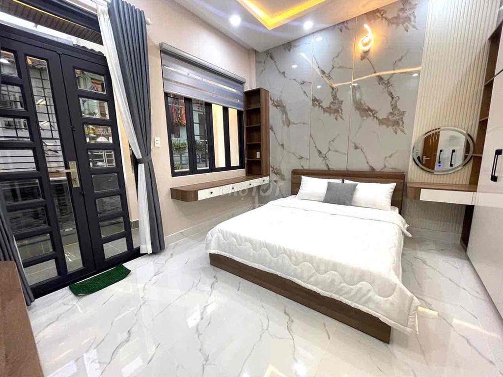 Nhà hẻm 2 xẹc gần đường Quang Trung