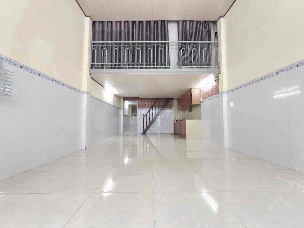 Nhà cách hẻm xe hơi một căn nhà khu dân trí cao