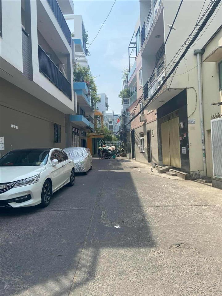 Siêu hiếm linh chiểu  gần vincom thủ đức 116m ,3 tầng, dòng tiền 30tr/tháng ,shr, ô tô né nhau.
