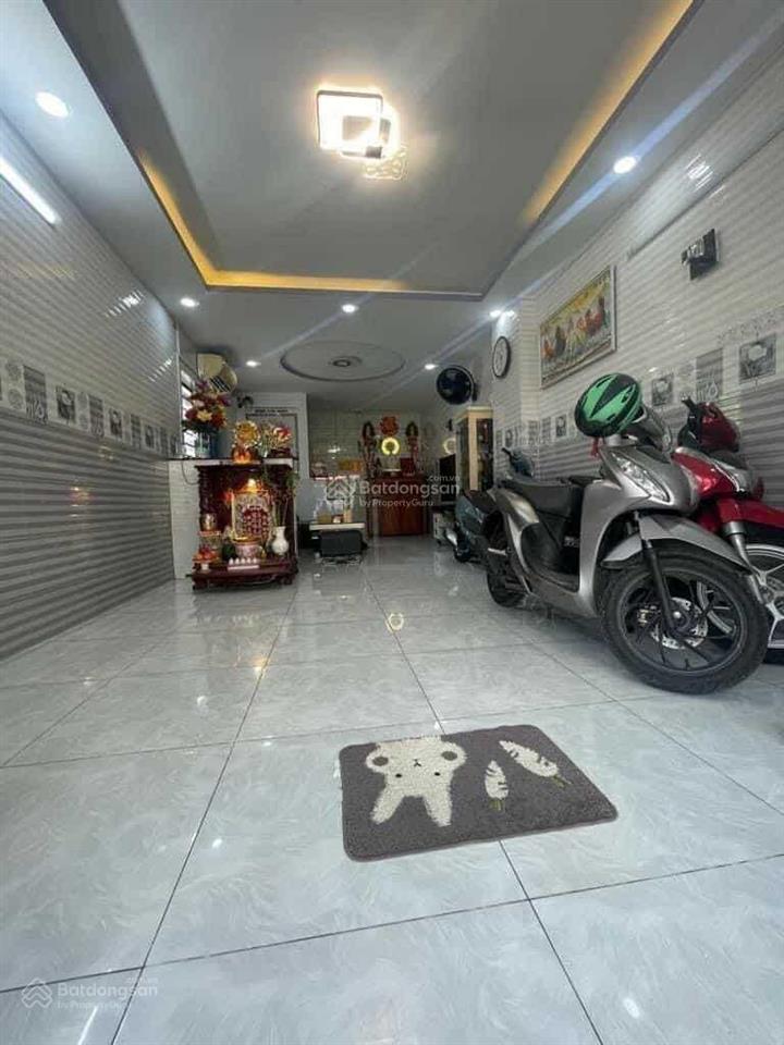 Siêu hiếm linh chiểu  gần vincom thủ đức 116m ,3 tầng, dòng tiền 30tr/tháng ,shr, ô tô né nhau.