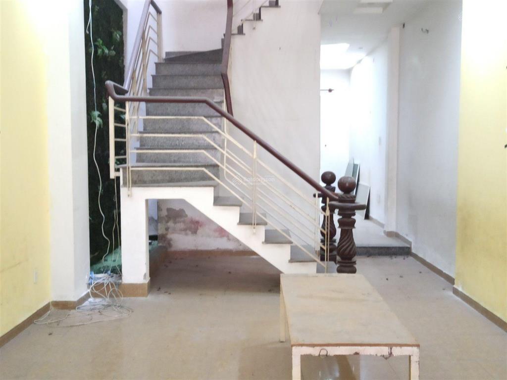 Nhà 4 tầng vừa ở vừa kinh doanh, đs 5 linh trung thủ đức hiếm có, sổ hồng riêng, 124m², 9.5 tỷ tl