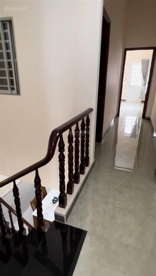 Bán nhà ở ngay 99m2 2 tầng 3pn shr, hc đủ, ôtô ngủ trong nhà, khu cnc, long trường, thủ đức, 56tr/m