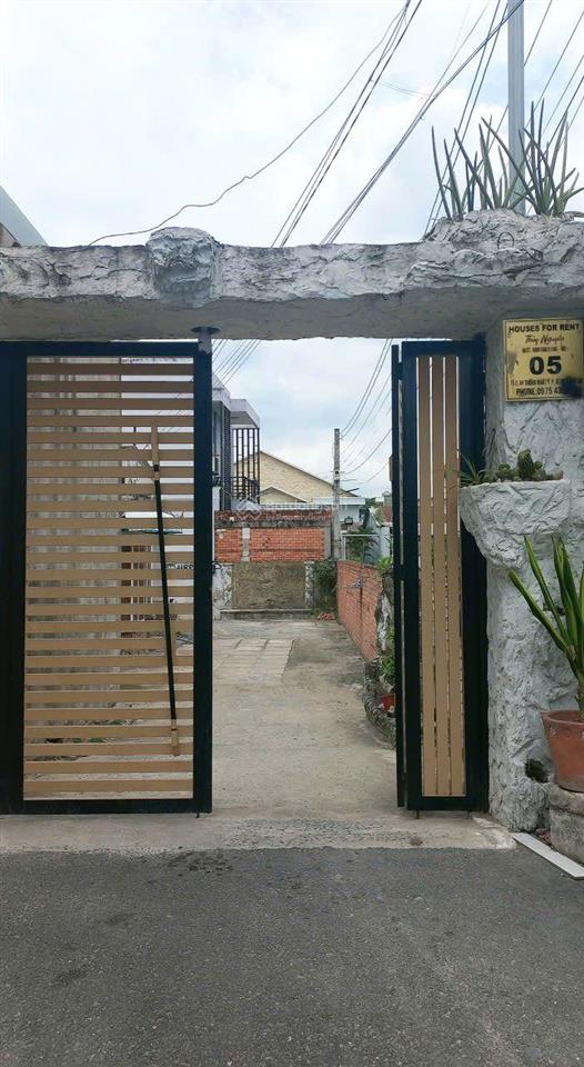 Nhà riêng 9pn, 9wc, 450m2 tại phạm hữu lầu, dĩ an, 8,8 tỷ, thu nhập 20tr gấp bán
