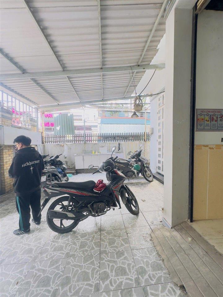 Nhà riêng bán tại số 49, hiệp bình chánh, thủ đức, 9,9 tỷ, 128 m2, 3 tầng ,shr,view đẹp hàng hiếm