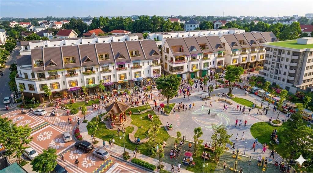 Căn hộ ecopalace bmt chỉ 1,95 tỷ hướng đông view hồ bơi