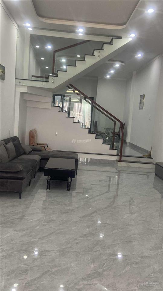 Bán nhà phố trung tâm buôn ma thuột chỉ 4,56 tỷ ô tô vào tận nhà, nội thất đầy đủ