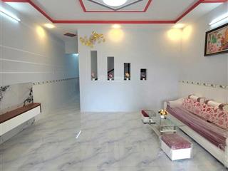 Nhà rộng thông thoáng 200m2 cách bến xe quận 8  20 phút, 5 phút ra cao tốc long thành  dầu giây