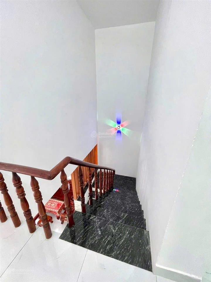 Nhà kdc tân xuân ở & kinh doanh tốt ô tô đậu trước nhà khu dân cư đông đúc