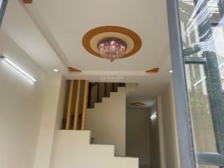 Nhà 1 trệt 2 lầu shr giá chỉ 1,43 tỷ