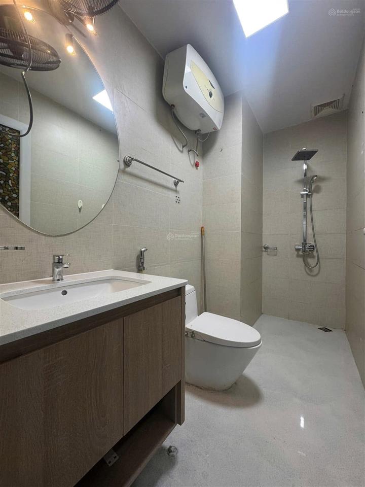 Bán gấp căn hộ chung cư ct2 đô thị mới nghĩa đô