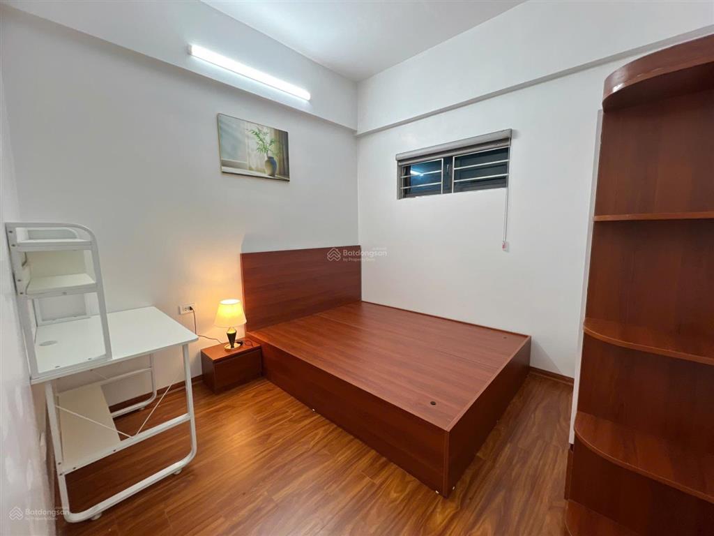 Bán gấp căn hộ vp5 bán đảo linh đàm ban công đông nam. diện tích 60m giá 4,440 triệu