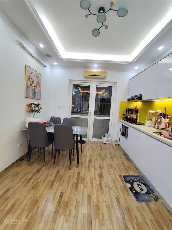 Bán gấp căn hộ 60m tại toà hh3 linh đàm diện tích 60m 2 ngủ giá 2,7 tỷ