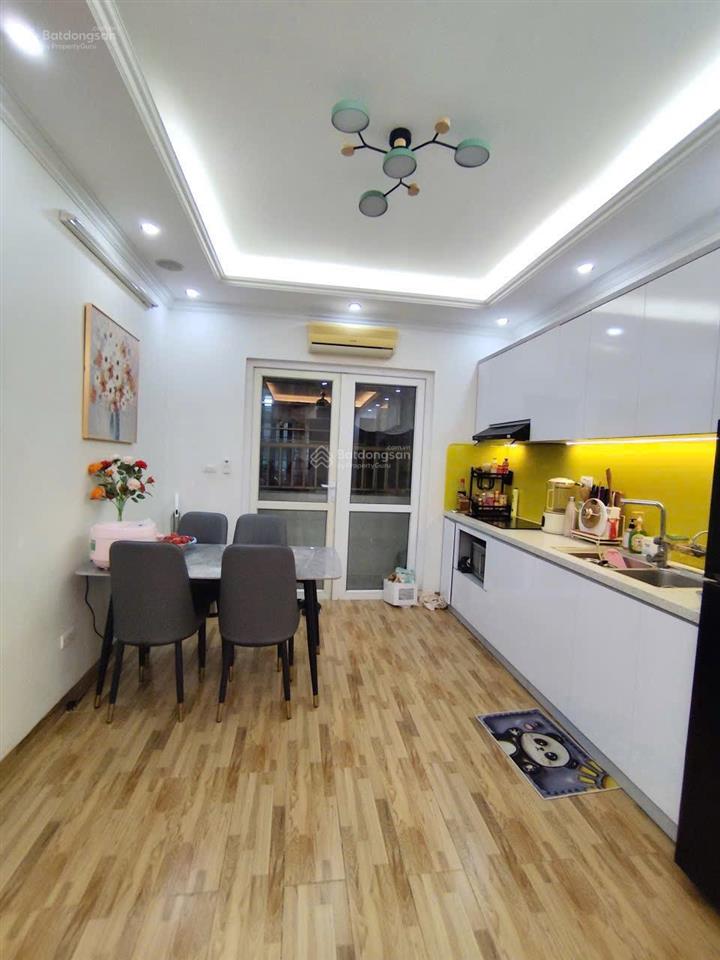 Bán gấp căn hộ 60m tại toà hh3 linh đàm diện tích 60m 2 ngủ giá 2,7 tỷ