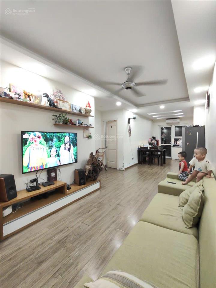 Bán gấp căn hộ 72m giá 2,65 tỷ tại hh linh đàm
