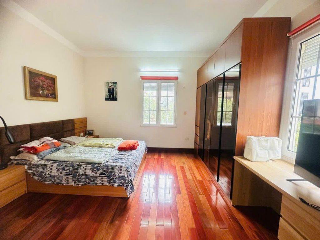 MẶT PHỐ THÁI HÀ – 6 TẦNG – DÒNG TIỀN SẴN TRUNG TÂM