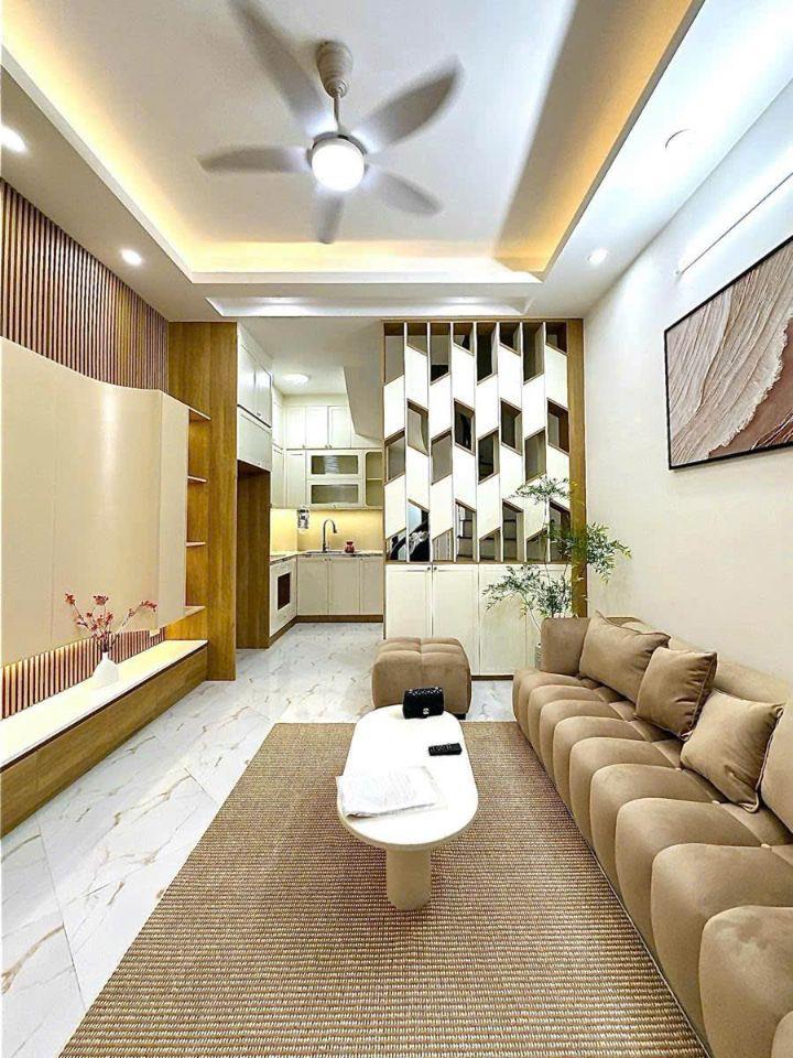 BÁN CĂN HỘ HOÀNG CẦU – NGÕ 61 | CĂN GÓC | 65M² | VIEW HỒ | DÂN TRÍ CAO | GIÁ 9 TỶ