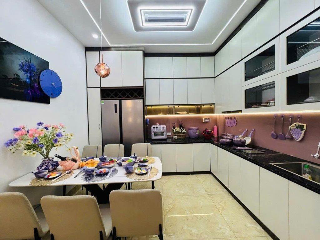 BÁN CĂN HỘ GOLDEN WEST – SỐ 2 LÊ VĂN THIÊM | 96M² | 3PN | GIÁ 7 TỶ 