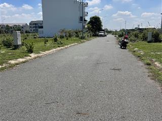 Càn bán lô đất hướng đông nam dt 6x20 khu 5 khu đô thị long hưng city