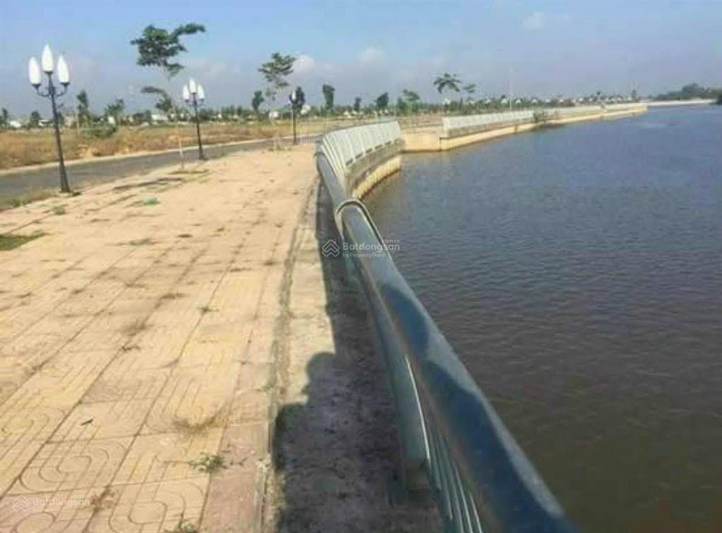 Cần bán lô đất hai mặt tiền đường 21m hướng đông nam trục shop khu đô thị long hưng city