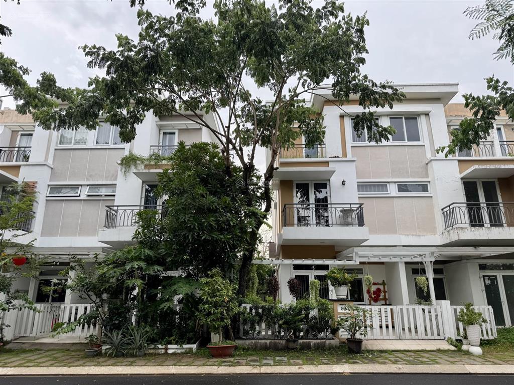 Sở hữu nhà phố lovera park khang điền  chỉ cần xách vali vào ở  giá 7 tỷ 350