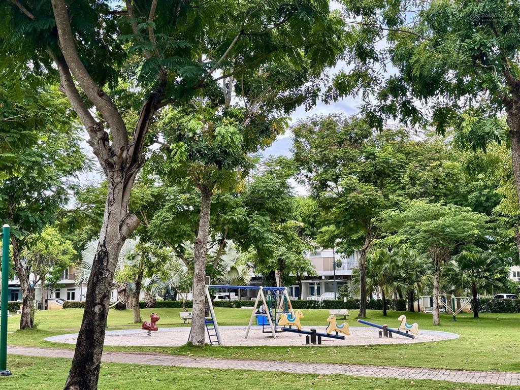 Sở hữu nhà phố lovera park khang điền  chỉ cần xách vali vào ở  giá 7 tỷ 350