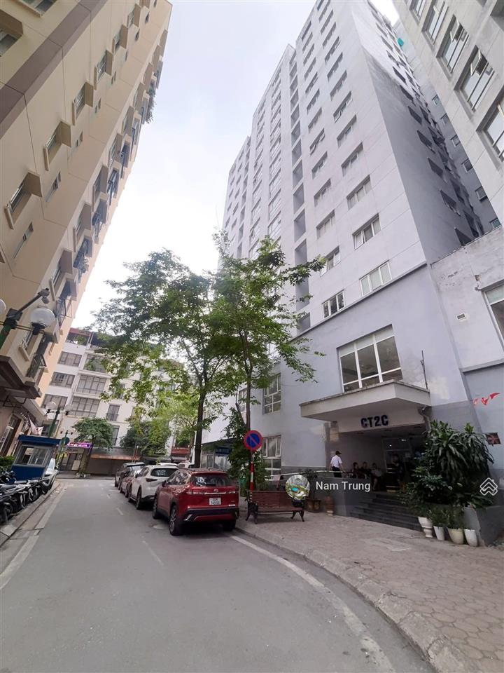 Bán căn hộ ct2 hoàng cầu , đống đa 69m2 ,2 ngủ ,2vs  0914 239 ***