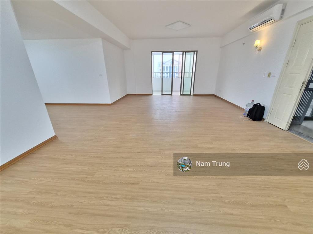 Bán căn hộ 155m2 , 131 trần phú , mỗ lao , hà đông  0914 239 ***