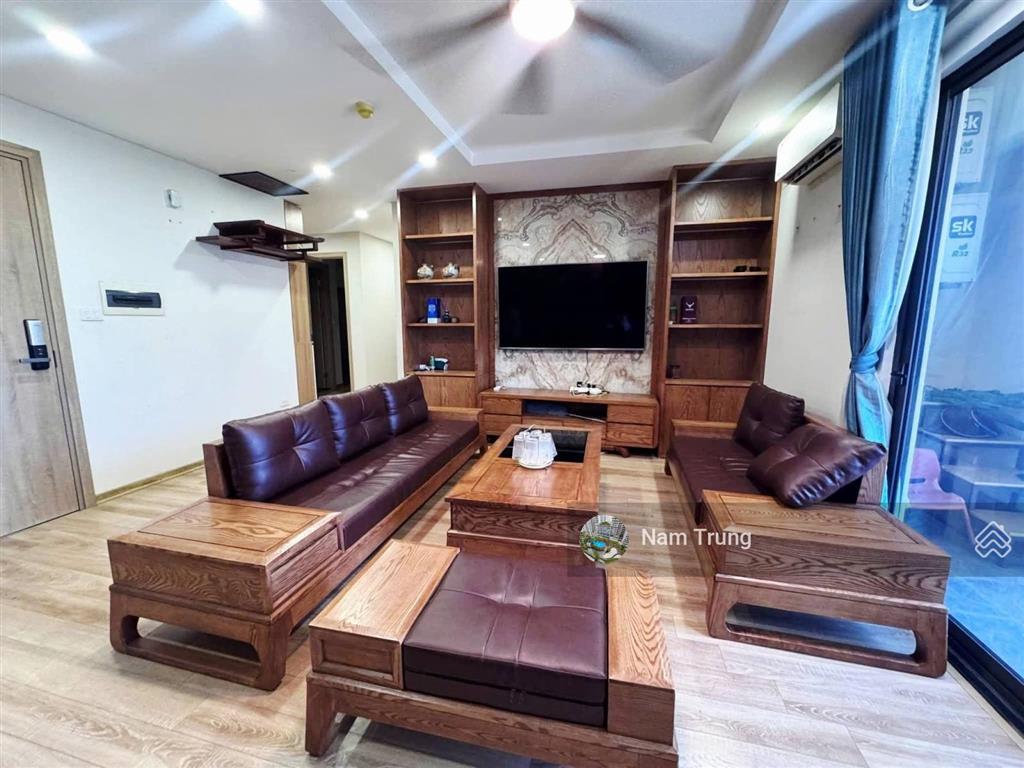 Bán căn hộ cc  toà river view tây hồ dt  95m2 , 3 ngủ , 2 vs ,7ty3  0914 239 ***