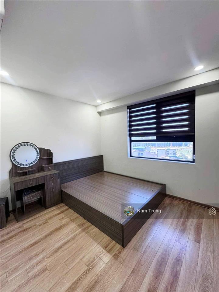 Bán căn hộ cc  toà river view tây hồ dt  95m2 , 3 ngủ , 2 vs ,7ty3  0914 239 ***