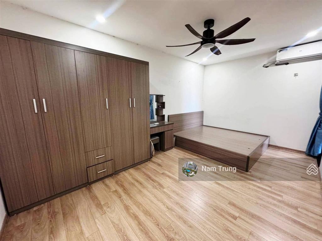 Bán căn hộ cc  toà river view tây hồ dt  95m2 , 3 ngủ , 2 vs ,7ty3  0914 239 ***
