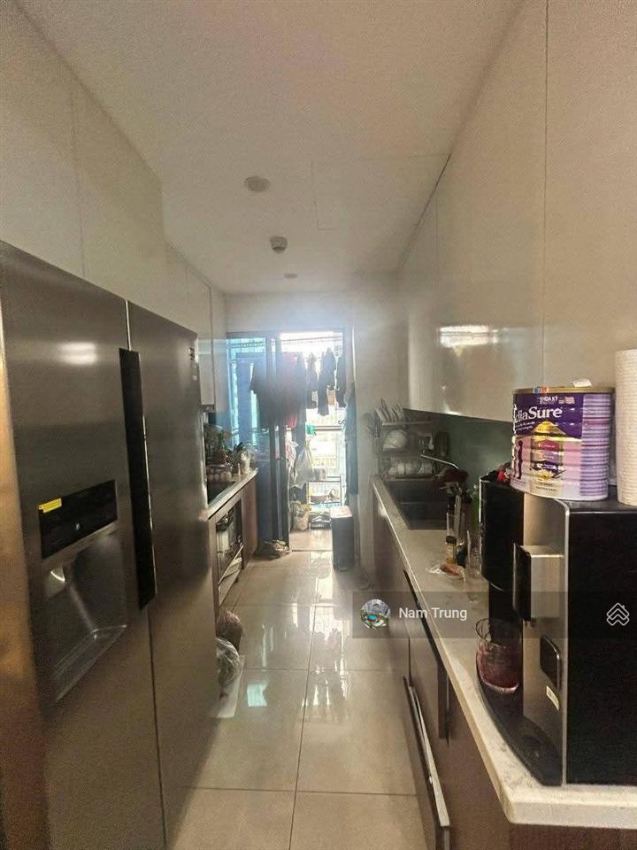 Bán căn hộ lô góc chung cư 47 nguyễn tuân  98m3pn2wcslot ô tô  , 0914 239 ***