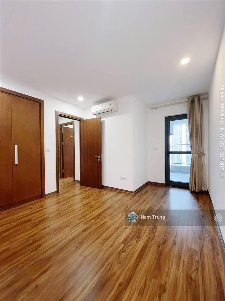 Bán căn hộ golden paml 21 lê văn lương,12ty , 102m2 ,3 ngủ ,2vs ,có slot ô tô  .0914 239 ***