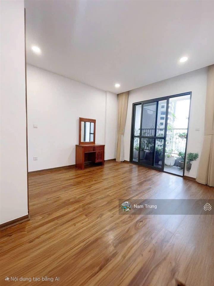 Bán căn hộ golden paml 21 lê văn lương,12ty , 102m2 ,3 ngủ ,2vs ,có slot ô tô  .0914 239 ***